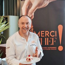 Ο βραβευμένος Γάλλος pastry chef Arnaud Larher