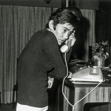 Η Μαρινέλλα στο σπίτι της στο Παγκράτι