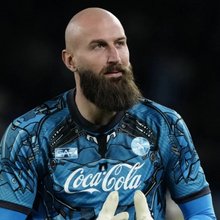 Ο Βάνια Μιλίνκοβιτς-Σάβιτς