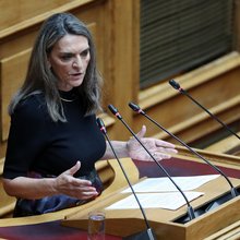 Η πρόεδρος της Κοινοβουλευτικής Ομάδας της Νέας Αριστεράς Πέτη Πέρκα