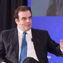 Ο Κυριάκος Πιερρακάκης σε συνέδριο