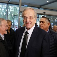 Αντώνης Σαμαράς, Πολεμικό Μουσείο, πατριωτικός χώρος, κριτική 