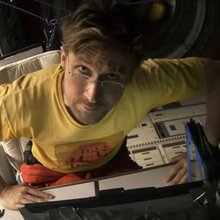 Η ταινία, με πρωταγωνιστή τον Ράιαν Γκόσλινγκ, κυκλοφόρησε σε πάνω από 4.000 αμερικανικές αίθουσες και ξεπέρασε σημαντικά τις αρχικές προβλέψεις της αγοράς / ΑΜΑΖΟΝ