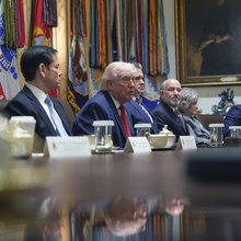 Ο Ντόναλντ Τραμπ στο υπουργικό συμβούλιο