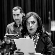 Η Χάρις Αλεξίου σε ηχογράφηση 