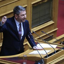 Ο Νίκος Ανδρουλάκης στη Βουλή  