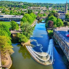 Η πρόσβαση στη φύση δεν αποτελεί πλέον πολυτέλεια για τους κατοίκους των μεγάλων πόλεων, αλλά βασικό δείκτη ποιότητας ζωής, ισάξιο με τις μετακινήσεις, την ασφάλεια ή την πολιτιστική δραστηριότητα / ALAMY