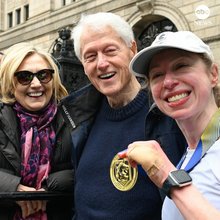 Χίλαρι, Μπιλ, Τσέλσι Κλίντον