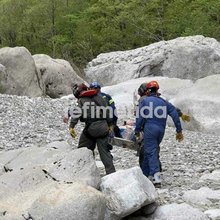 Μεγάλη επιχείρηση διάσωσης τραυματισμένης γυναίκας στο φαράγγι του Βίκου