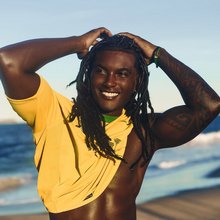 Από υπάλληλος ασφαλείας στο μετρό, ο Lucas Prado έγινε ξαφνικά μοντέλο και influencer