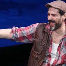 Ο Κώστας Φαλελάκης σε παλαιότερη παράσταση του Εθνικού Θεάτρου