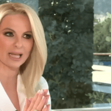 Η δημοσιογράφος Μάγδα Τσέγκου