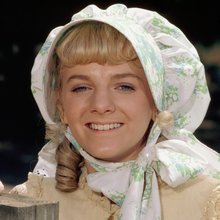 Η Άλισον Αρνγκριμ που υποδύθηκε την Νέλι Όλεσον στην σειρά «Μικρό Σπίτι στο Λιβάδι»