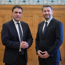 Κώστας Τσουκαλάς, Νίκος Ανδρουλάκης