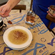 Έλληνες και Τούρκοι τσακώνονται για την καταγωγή του πατσά