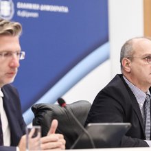 Ακης Σκέρτσος, Γιάννης Οικονομου