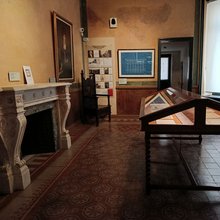 Μέσα στο Μέγαρο Τσίλλερ -Λοβέρδου