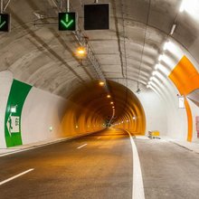 Σήραγγα σε αυτοκινητόδρομο της Ελλάδας 