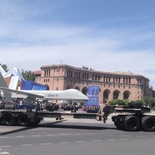 Η Αρμενία πραγματοποίησε την πρώτη στρατιωτική παρέλαση εδώ και δέκα χρόνια 
