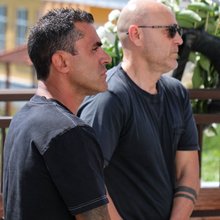 Γρηγόρης Γεωργάτος και Νέρι Καστίγιο στην κηδεία του Άντζα