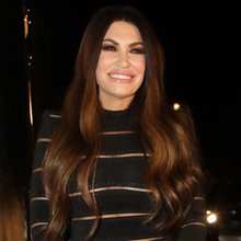Η πρέσβης των ΗΠΑ, Κίμπερλι Γκιλφόιλ 