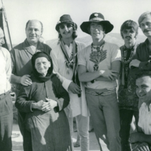 Την Κυριακή 23 Ιουλίου του 1967, οι Beatles βρέθηκαν σε Δελφούς, Αράχωβα και Ιτέα. Την επίσκεψη κάλυψαν δύο ελληνικές εφημερίδες / BRITISH COUNCIL