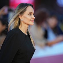 Η Αντζελίνα Τζολί
