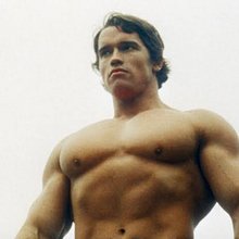 Μια φωτογραφία επιστρέφει για να θυμίσει ότι η διασημότητα δεν χτίστηκε μόνο με ώρες στο γυμναστήριο, αλλά και μέσα από μια προσεκτικά καλλιεργημένη εικόνα / ΑΡ