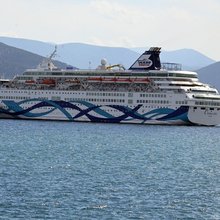 Ισραηλινό κρουαζιερόπλοιο Crown Iris