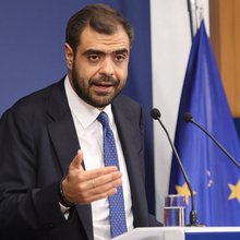 Ο κυβερνητικός εκπρόσωπος, Παύλος Μαρινάκης