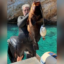Ο Πολάκης πήγε για ψαροντούφεκο και έστειλε μήνυμα στον Τσίπρα -«Εμείς δεν ψαρεύουμε σε θολά νερά»