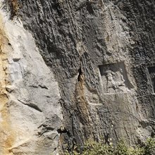 προϊστορικές βραχογραφίες και τα μυστηριώδη αρχαϊκά σκαλίσματα στα βουνά της Καβάλας 