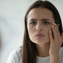 Στο (συνήθως ύποπτο ως προς αυτά τα φαινόμενα) TikTok εμφανίζεται διαρκώς μια νέα εξήγηση για κάθε αισθητική αλλαγή του σώματος / UNSPLASH