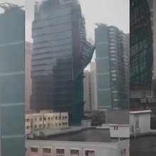  Η στιγμή της κατάρρευσης της σκαλωσιάς στο Χονγκ Κονγκ 