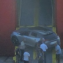 Αυτοκίνητο κόλλησε στον καταπέλτη πλοίου στο λιμάνι της Ραφήνας