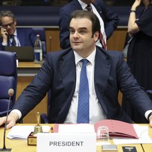 Πιερρακάκης: Καμία χώρα δεν μπορεί να ρυθμίσει μόνη της την Τεχνητή Νοημοσύνη -Χρειάζεται να επανασχεδιάσουμε κράτη και θεσμούς