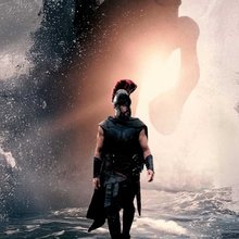 Η συζήτηση δεν αφορά την ιστορική ακρίβεια, αλλά έναν ιδεολογικό πόλεμο γύρω από το ποιος «δικαιούται» να ερμηνεύει τα μεγάλα έργα της αρχαιότητας / ΙΜDB