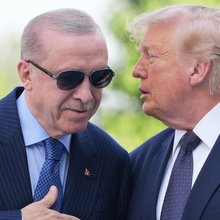 Ντόναλντ Τραμπ και Ρετζέπ Ταγίπ Ερντογάν στην σύνοδο κορυφής του NATO στην Άγκυρα 