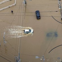 Πλημμύρες μετά από καταρρακτώδεις βροχές στην Ιαπωνία