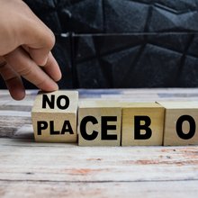 Nocebo: Όταν ο φόβος μιας παρενέργειας μπορεί να γίνει σύμπτωμα -Εξηγεί στο iefimerida ο ψυχίατρος Δημήτρης Οικονόμου