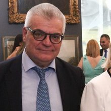 Ο Αλέξανδρος Ροδολάκης με τη σύζυγό του Τζίνα Οικονόμου 