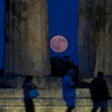 πανσεληνος κιονες 