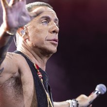 Η ανακοίνωση για την ακύρωση συναυλίας του Γιώργου Μαζωνάκη -«Αδύνατη η άμεση μετατροπή της σε αφιέρωμα στη μνήμη του»
