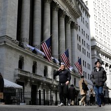 Το χρηματιστήριο της Νέας Υόρκης στη Wall Street