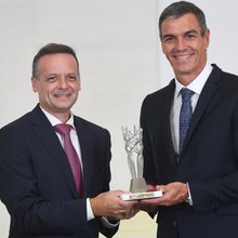 Ο Χάρης Δούκας απένειμε 