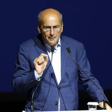 Ο Κωστής Χατζηδάκης 