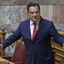 Ο υπουργός Υγείας, Άδωνις Γεωργιάδης, στη Βουλή