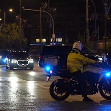 Πομπή 32 οχημάτων