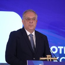 Θεοδωρικάκος: Εντός της εβδομάδας νέα μέτρα για πετρέλαιο θέρμανσης και ντίζελ -Τρία νέα καθεστώτα για τις ΜμΕ