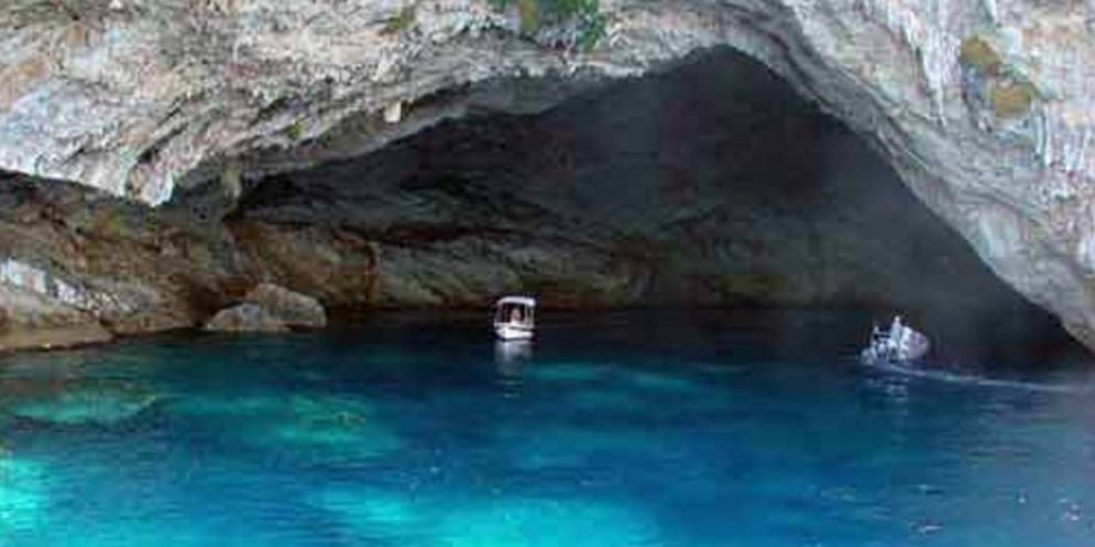 Μεγανήσι: Ένας μικρός παράδεισος στο «νησί των ναυτικών» | ΖΩΗ |  iefimerida.gr